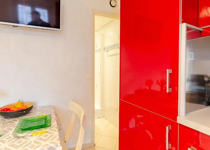 Hautpoul By Interhome *