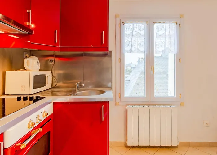 Hautpoul By Interhome